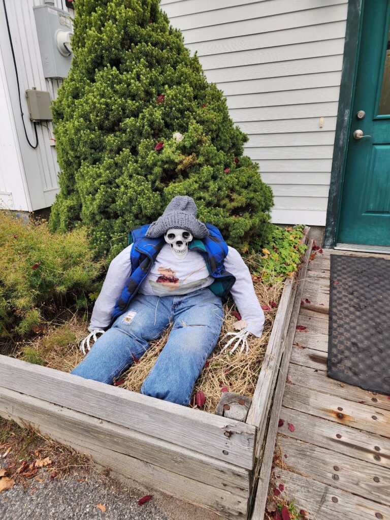 Richmond Maine Halloween Decorations