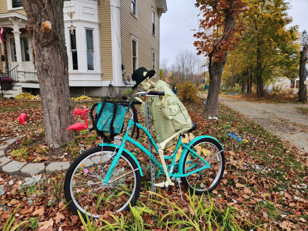 Richmond Maine Halloween Decorations