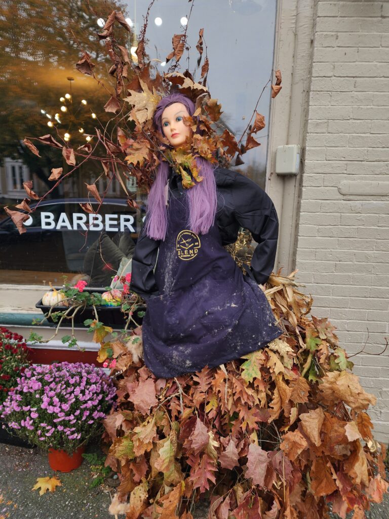 Richmond Maine Halloween Decorations